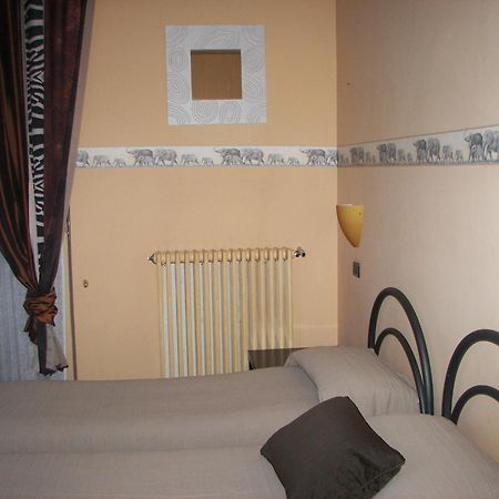 Albergo Sangrila Lanzo Torinese Zewnętrze zdjęcie